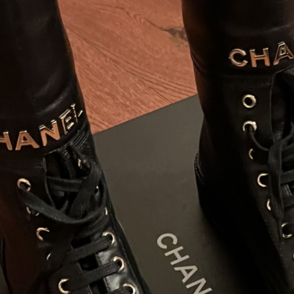 New Chanel Combat Boots Size 40 - Picture 8 of 9